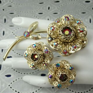 Vtg Sarah Coventry Fashion Flower Gold Tone Flower Pin Brooch Earring Set