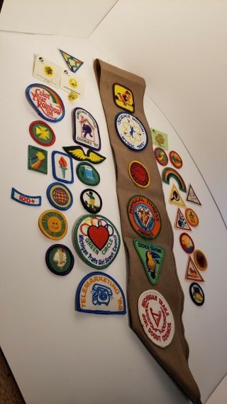 Late 80s Vintage Girl Scout Sash Patches And Pins