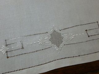 Vintage Embroidered Pulled Drawn Thread Work Linen Cotton Guest Towels Art Deco