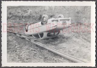 Vintage Car Photo Unusual 1950 Ford Automobile Wreck 658914