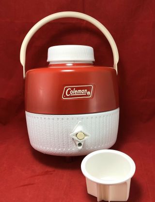 Vintage 1979 Coleman 1 Gallon Metal Thermos Water Cooler Jug Complete (red)