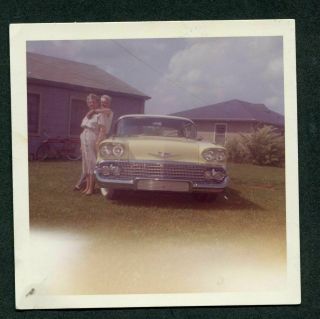 Vintage Color Photo Ma & Pa W/ 1958 Chevrolet Chevy Car 384138