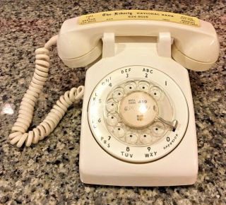 Vtg 1978 Stromberg Carlson Rotary Dial White Table Desk Telephone Made In Usa