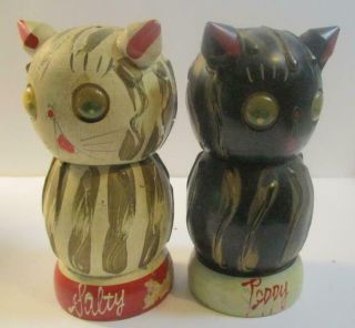 Cute Vintage Salty And Peppy Cat Shakers With Googly Eyes