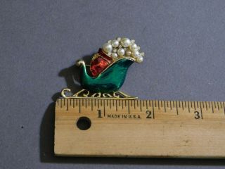 Vintage Gold Tone Green And Red Enamel Faux Pearl Christmas Santa Sleigh Pin