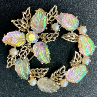 Vintage Ab Molded Glass Leaf Pearl Gold Tone Rhinestone Wreath Brooch Pin 219