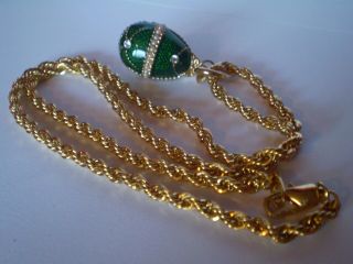 Stunning Vintage Green Enamel Egg Shaped Pendant With Gold Plated Necklace