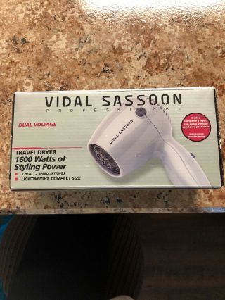 Vintage Vidal Sassoon Compact Travel Hair Dryer Vs513 Grey 1600 Watts,  Great