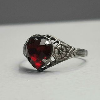 Vintage Ladies Size 5.  25 Sterling Silver Red Heart Stone Ring Lovely Stamped