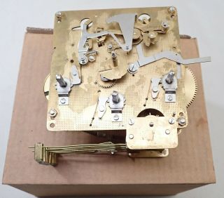 Vintage Howard Miller 1051 - 020 31cm Chime Wall Mantel Clock Movement Parts W/box