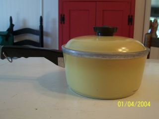 Vintage Club Aluminum Pot Sauce Pan With Lid Harvest Gold 2 Qt