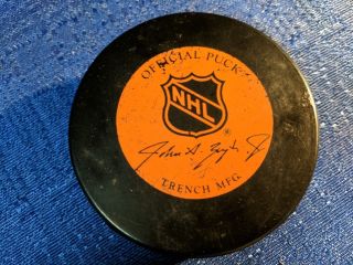 NHL MINNESOTA NORTH STARS 1985 - 92 ' GENERAL TIRE LARGE ZIEGLER GAME PUCK GT1 SLUG 2
