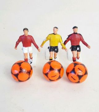 3 X Vintage Subbuteo Corner Kicker Players & Adidas Tango Orange Footballs