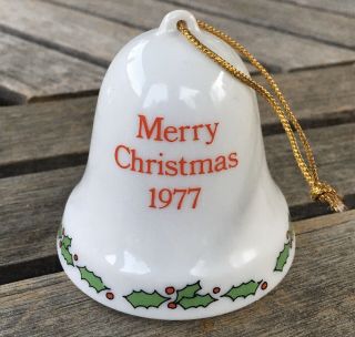 Vintage 1977 Peanuts Snoopy Charlie Brown Lucy Woodstock Christmas Bell Ornament 3