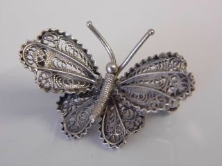 An Exquisite Vintage Solid Sterling Silver Fine Filigree Butterfly Brooch