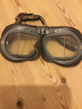 Vintage Leather Motorcycle Goggles