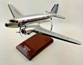 Eastern Airlines Douglas Dc - 3 Wood Desk Top 1:72 Scale Model Airplane