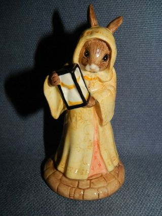 Vintage Royal Doulton " Sands Of Time " Bunnykins Figurine Of The Year 2001