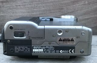 Vintage Sony Mavica MVC - FD51 Camera & Battery Only Floppy Disc 3
