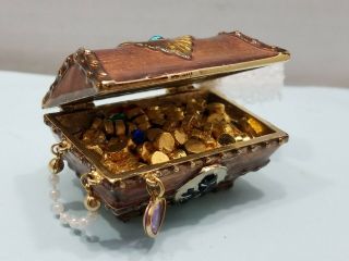 Vintage Monet Signed Enamel Over Metal Trinket Box: Pirate Treasure Chest