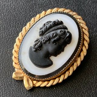 Signed Amco 14k Gf Vintage Gold Filled Black White Glass Cameo Brooch Pin 707