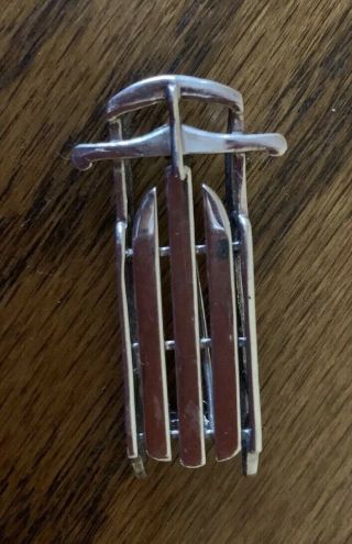 Vintage Sterling Silver Old - Fashioned Snow Sleigh Sled Pin Brooch