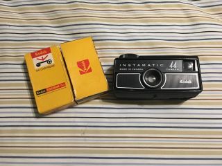 Vintage Kodak Instamatic 44 Camera - Uses 126 Film With 2 Rolls Of Film