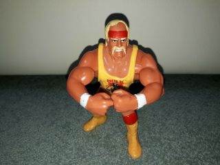 Hulk Hogan Vintage Wrestling Sports Action Figure Hasbro Series 2 1991