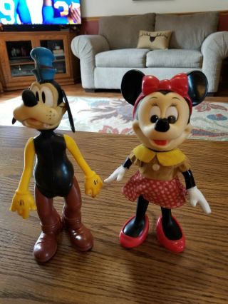 Vintage Walt Disney Productions R.  Dakin Figures Minnie Mouse & Goofy