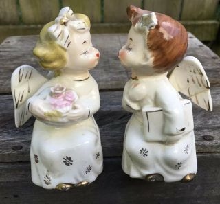 2 Vtg Commodore Kissing Angel figurines made in Japan shelf sitters angels 2