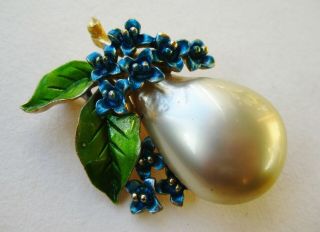 Vintage Signed Art Faux Baroque Pearl Enamel Pear Designer Brooch Pin