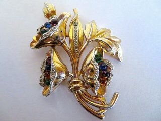 Vintage 1930s Gold Plated Glass Rhinestone Flower Brooch Pin
