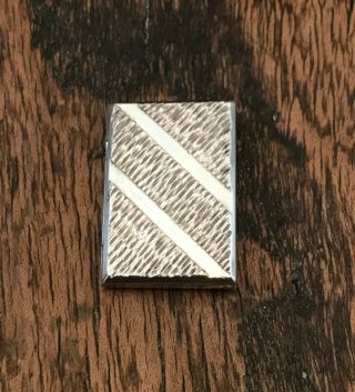 Vintage Hallmarked Sterling Silver Wood Effect Locket Pendant (d6k4)
