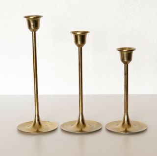 Vintage Set Of 3 Solid Brass Candle Stick Holders Graduating 5 " 6” To 7 " H