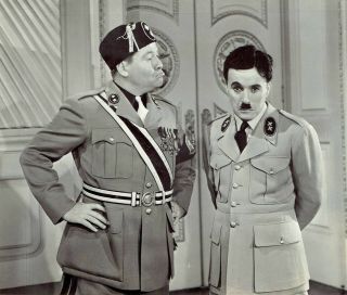 1940 Vintage Photo Charlie Chaplin And Jack Oakie In Movie " The Great Dictator "