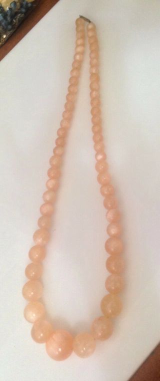 Vintage Faux Peach Moonstone Opalescent Beads Graduated Necklace