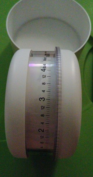 1990 Vintage Weight Watchers Round Food Scale made Switzerland,  portable scale 2