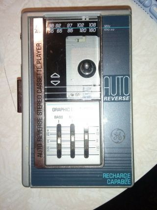 Ge 3 - 5477a Auto Reverse Cassette Stereo Am/fm Radio Walkman Vintage