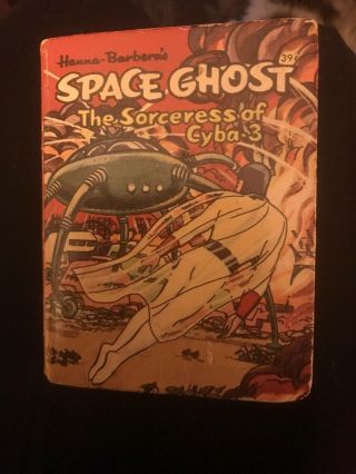 Big Little Book Space Ghost The Sorceress Of Cyba - 3 1968 Hanna Barbera 