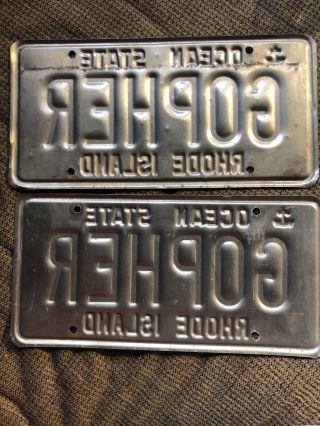 pair Rhode Island Vanity License Plate Pair “GOPHER” Gopher Gopher Gopher R.  I. 3