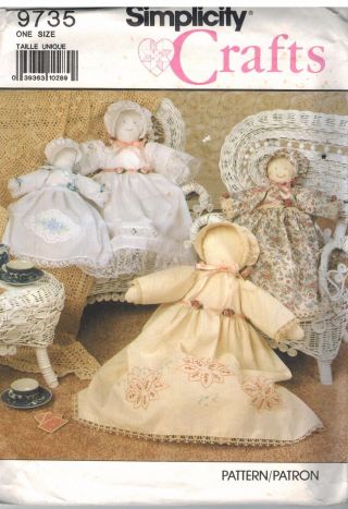 9735 Vintage Simplicity Sewing Pattern Decorative Heirloom Doll,  Clothes 18 " Ff
