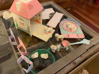 Vintage Fisher Price Precious Places Blue Ribbon Pony Stable