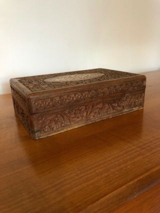 Vintage Wooden Jewellery/trinket Box.  Immaculate Carving.  Felt Lined