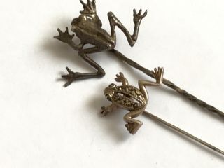 2 Vintage Silver Frog Toad Stick Pin Stickpin Brooches.  Largest 1 1/8” X 3/4”