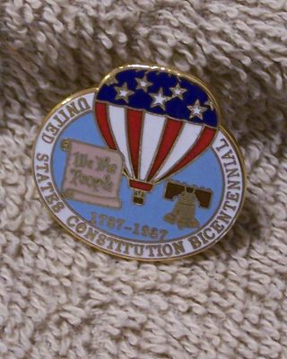 1787 - 1987 United States Constitution Bicentennial We The People Balloon Pin