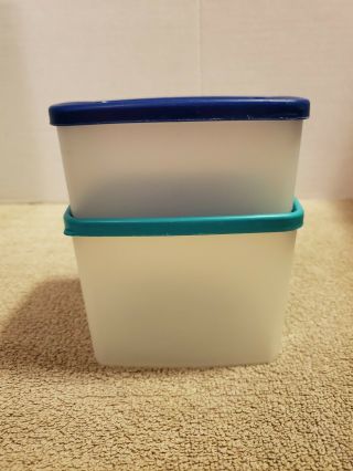 2 Vtg Tupperware Rounded Square Freezer Storage Containers With Lids 311 & 312