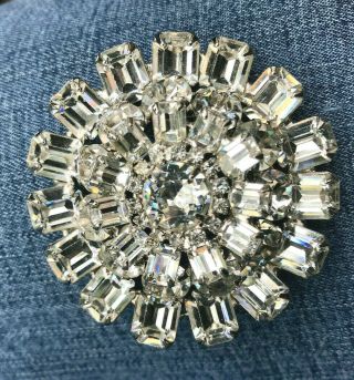 Vtg Weiss 2 1/4 " Round Flower 52 Stacked Crystal Rhinestone Pin Brooch 1/2 " High