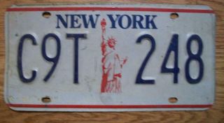Single York License Plate - 1986 - C9t 248 - Statue Of Liberty