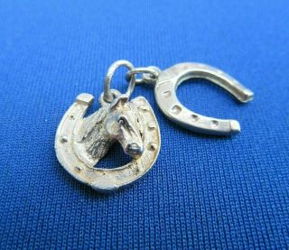 VINTAGE 925 STERLING SILVER CHARM LUCKY HORSESHOE & HORSES HEAD 2