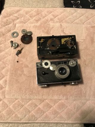 2 Vintage Argus C3 35mm Film Camera 50mm F 3.  5 Cintar Lens